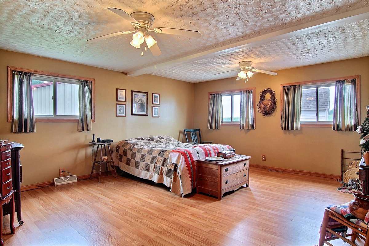 8717 Highway 231 Rensselaer, IN 47978 - Photo 11 of 21 Gallery Image 11