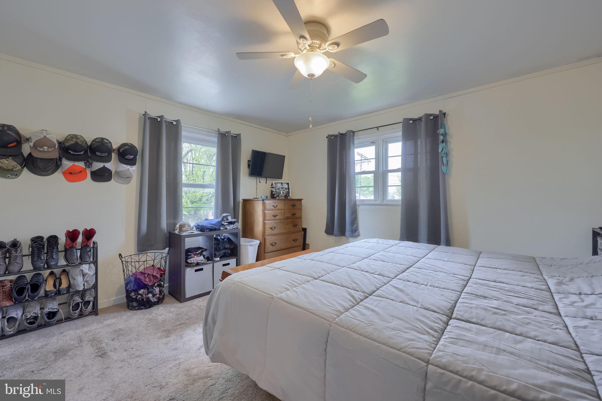 871 North Sumner Street York, PA 17404 - Photo 16 of 36