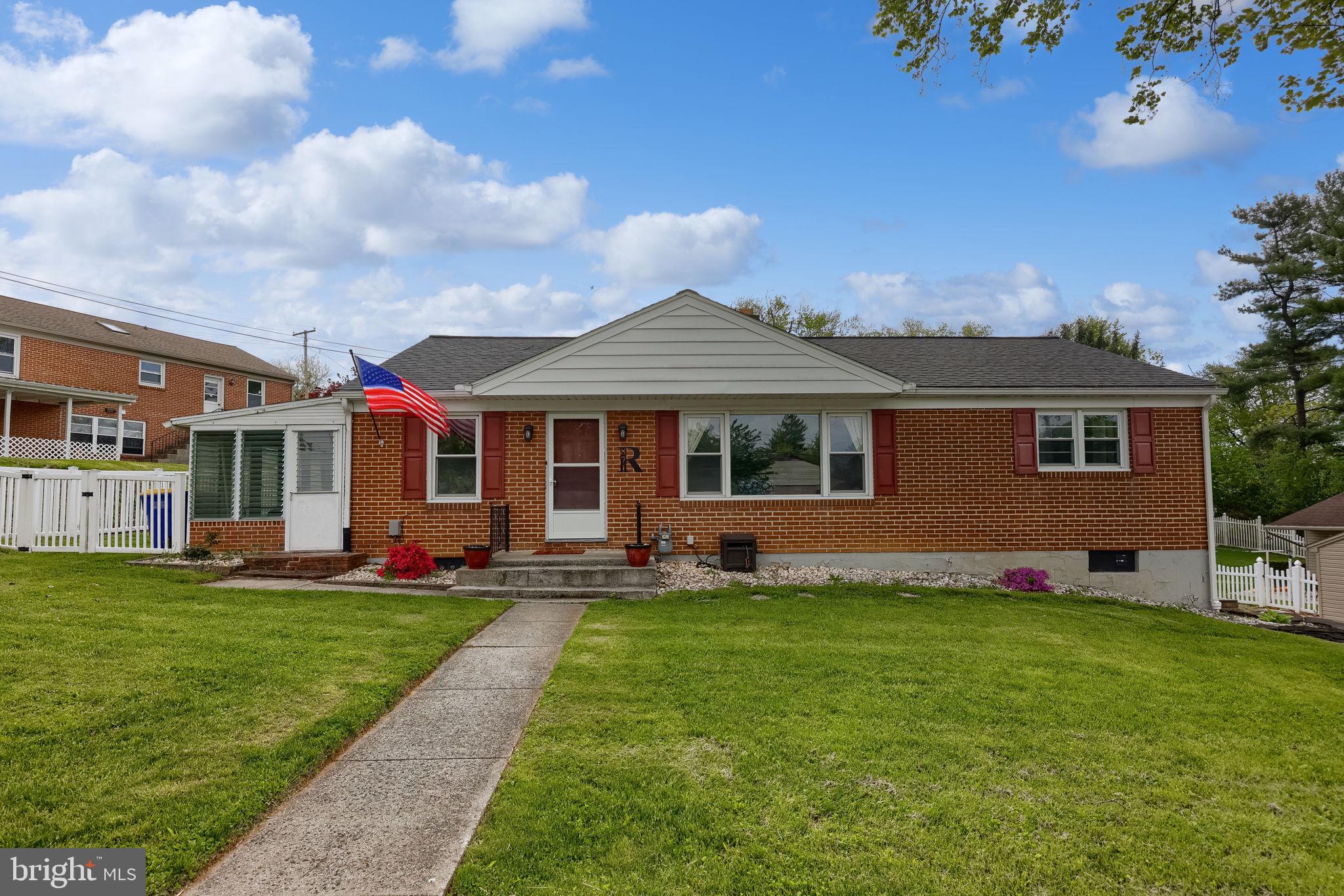 871 North Sumner Street York, PA 17404 - Photo 28 of 36