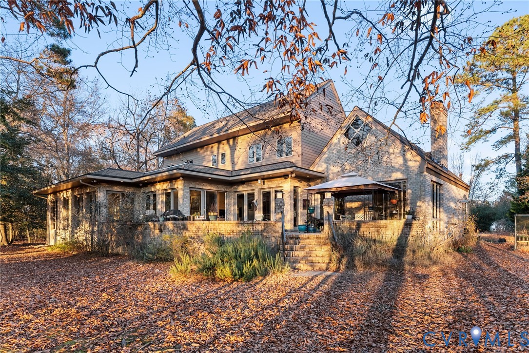 276 Colony Trail Lanexa, VA 23089 - Photo 2 of 43