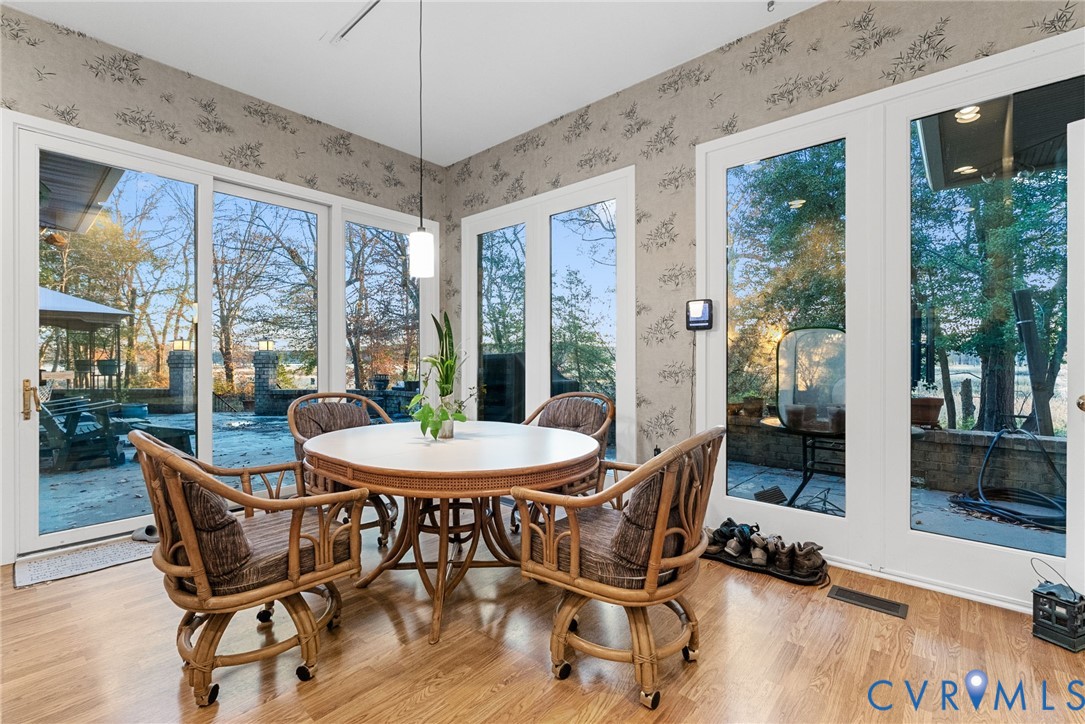 276 Colony Trail Lanexa, VA 23089 - Photo 22 of 43