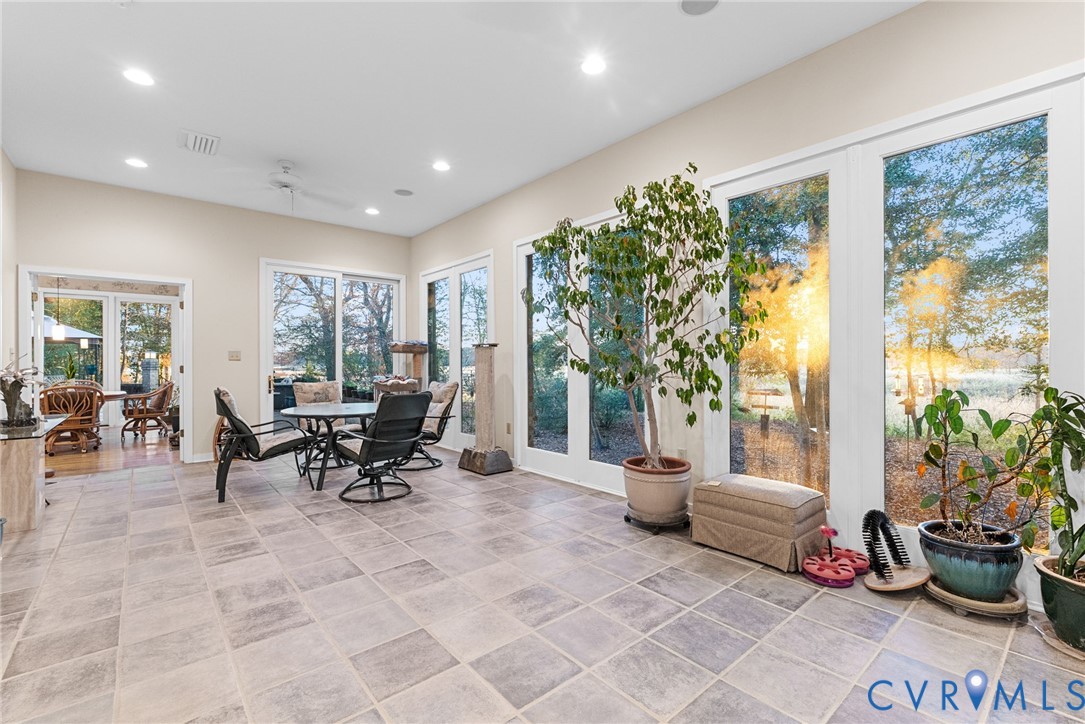 276 Colony Trail Lanexa, VA 23089 - Photo 25 of 43