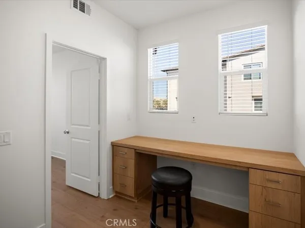 $4,990 | 1720 Park Street, Unit 10, Anaheim, CA 92805