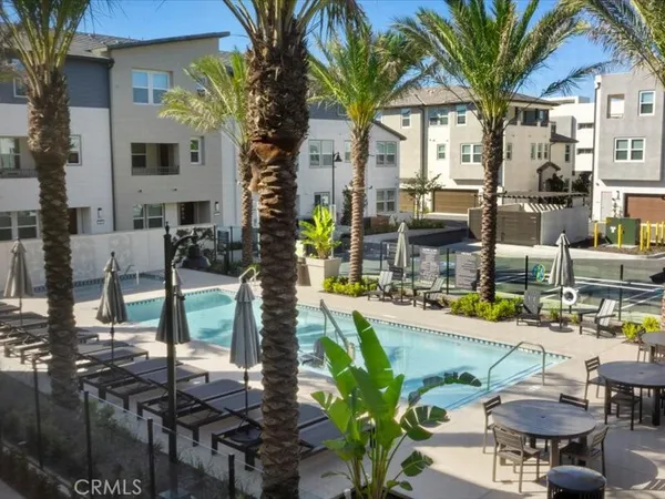 $4,990 | 1720 Park Street, Unit 10, Anaheim, CA 92805