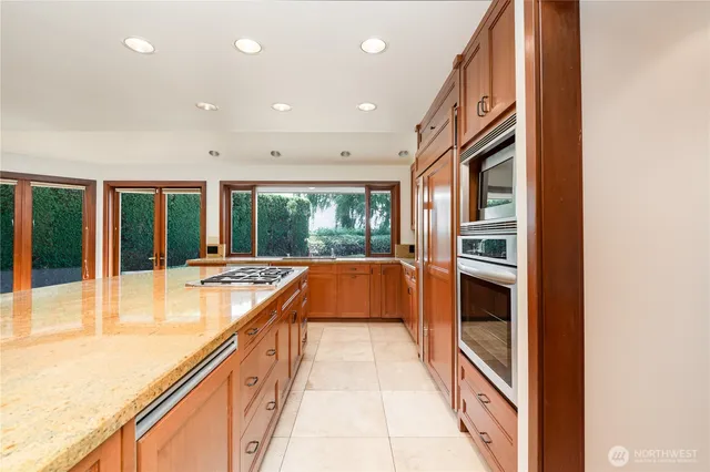 $13,500 | 88 Cascade Key, Bellevue, WA 98006