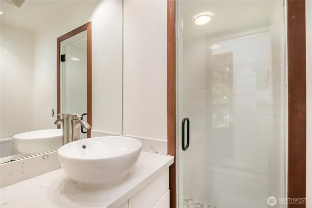 $13,500 | 88 Cascade Key, Bellevue, WA 98006