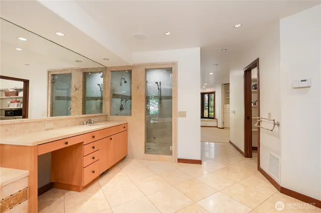 $13,500 | 88 Cascade Key, Bellevue, WA 98006