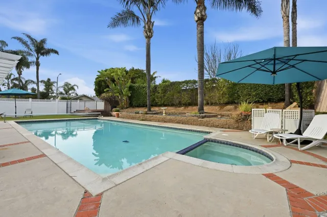 $1,150,000 | 12708 Casa Avenida, Poway, CA 92064