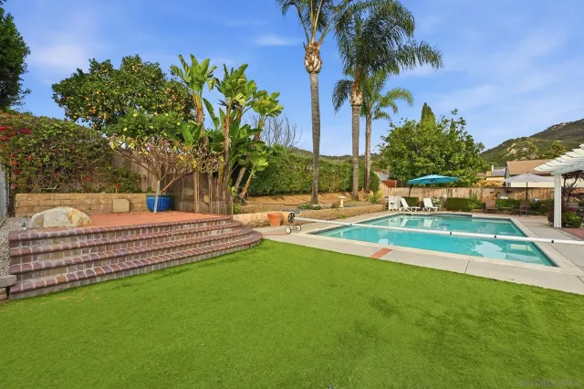 $1,150,000 | 12708 Casa Avenida, Poway, CA 92064