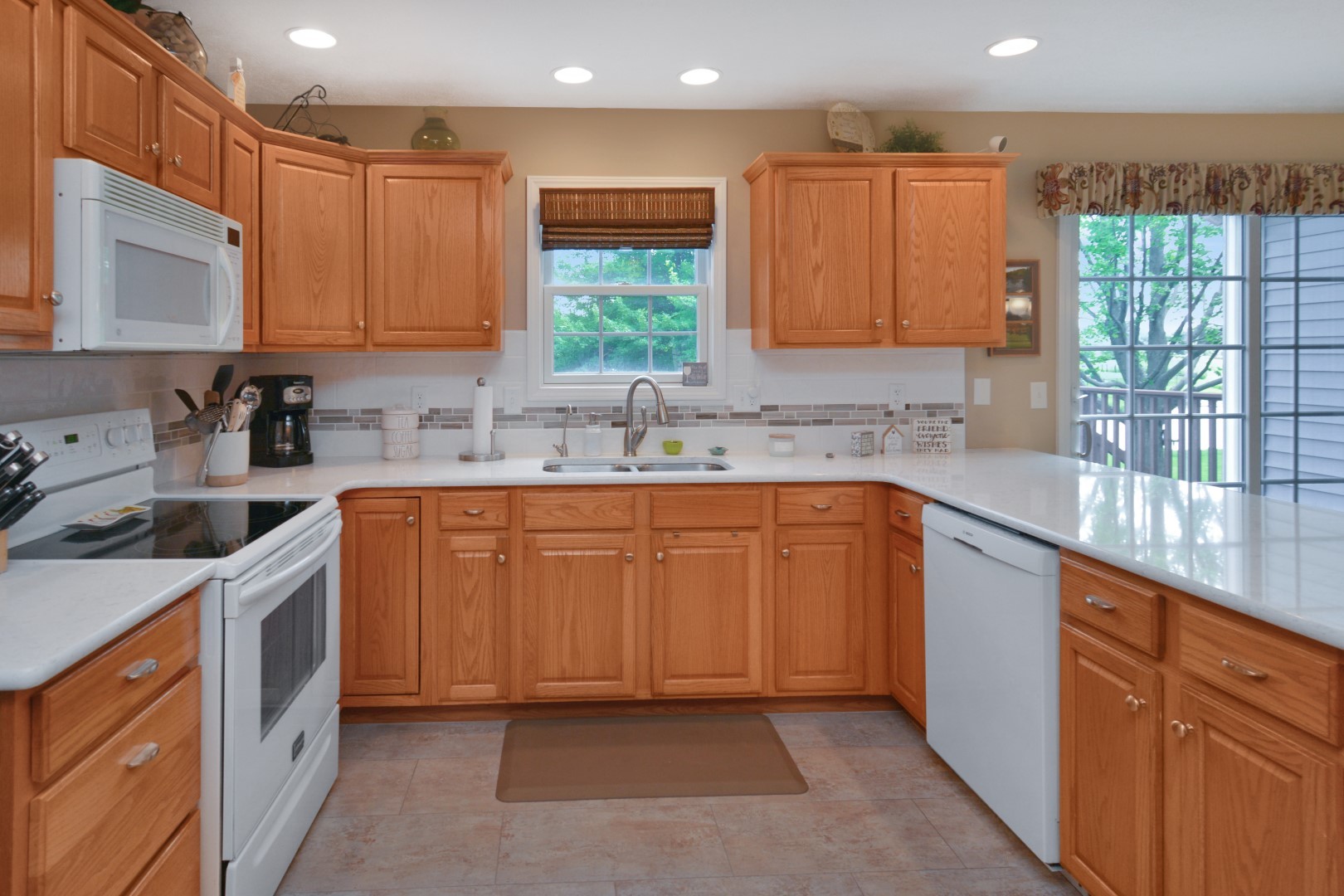 3115 Sable Oaks Road Bloomington, IL 61704 - Photo 18 of 94 Gallery Image 18