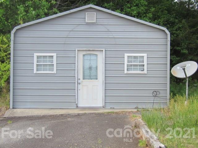 722 Connelly Springs Road Lenoir, NC 28645 - Photo 12 of 17 Gallery Image 12