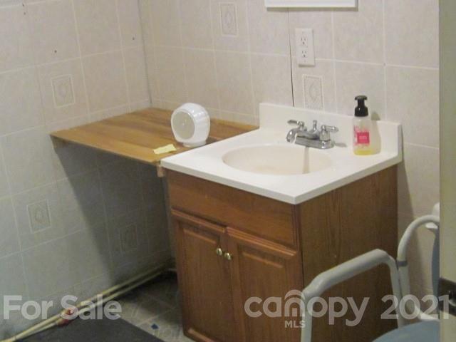 722 Connelly Springs Road Lenoir, NC 28645 - Photo 17 of 17 Gallery Image 17