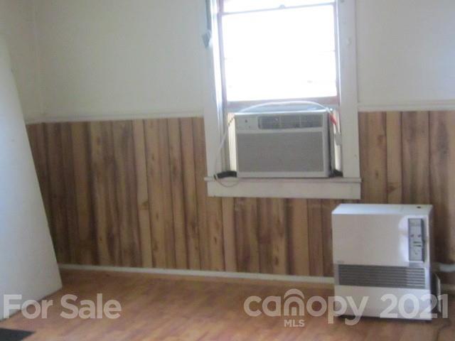 722 Connelly Springs Road Lenoir, NC 28645 - Photo 6 of 17 Gallery Image 6