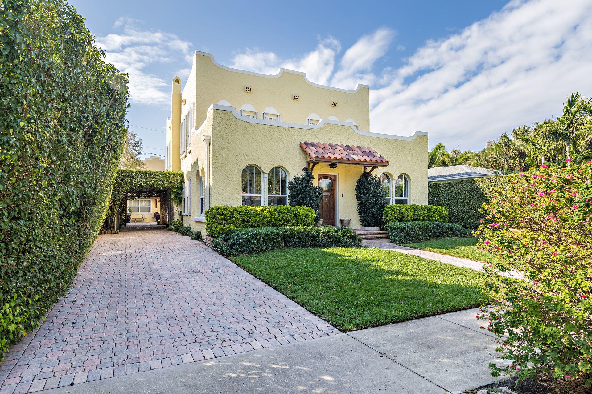 306 Valencia Road West Palm Beach, FL 33401 - Photo 1 of 47 Front image