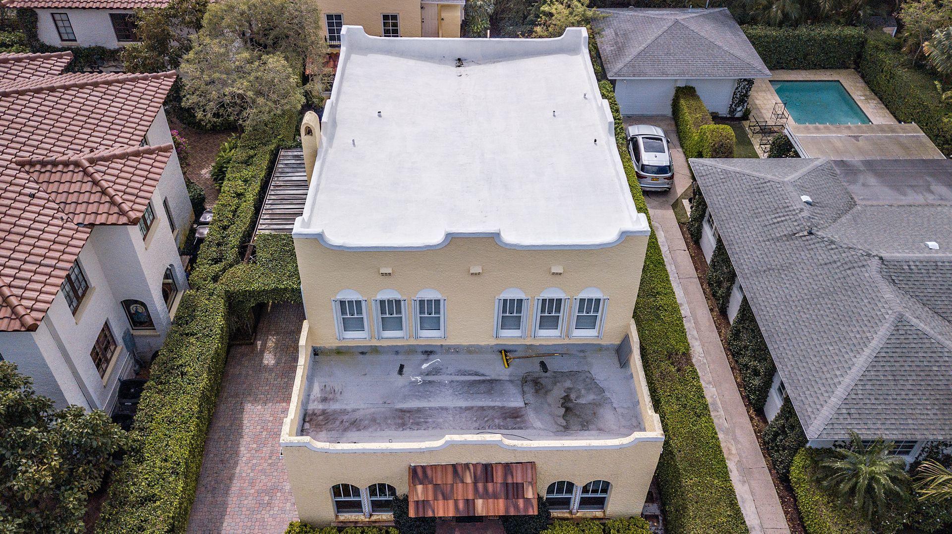 306 Valencia Road West Palm Beach, FL 33401 - Photo 45 of 47 44