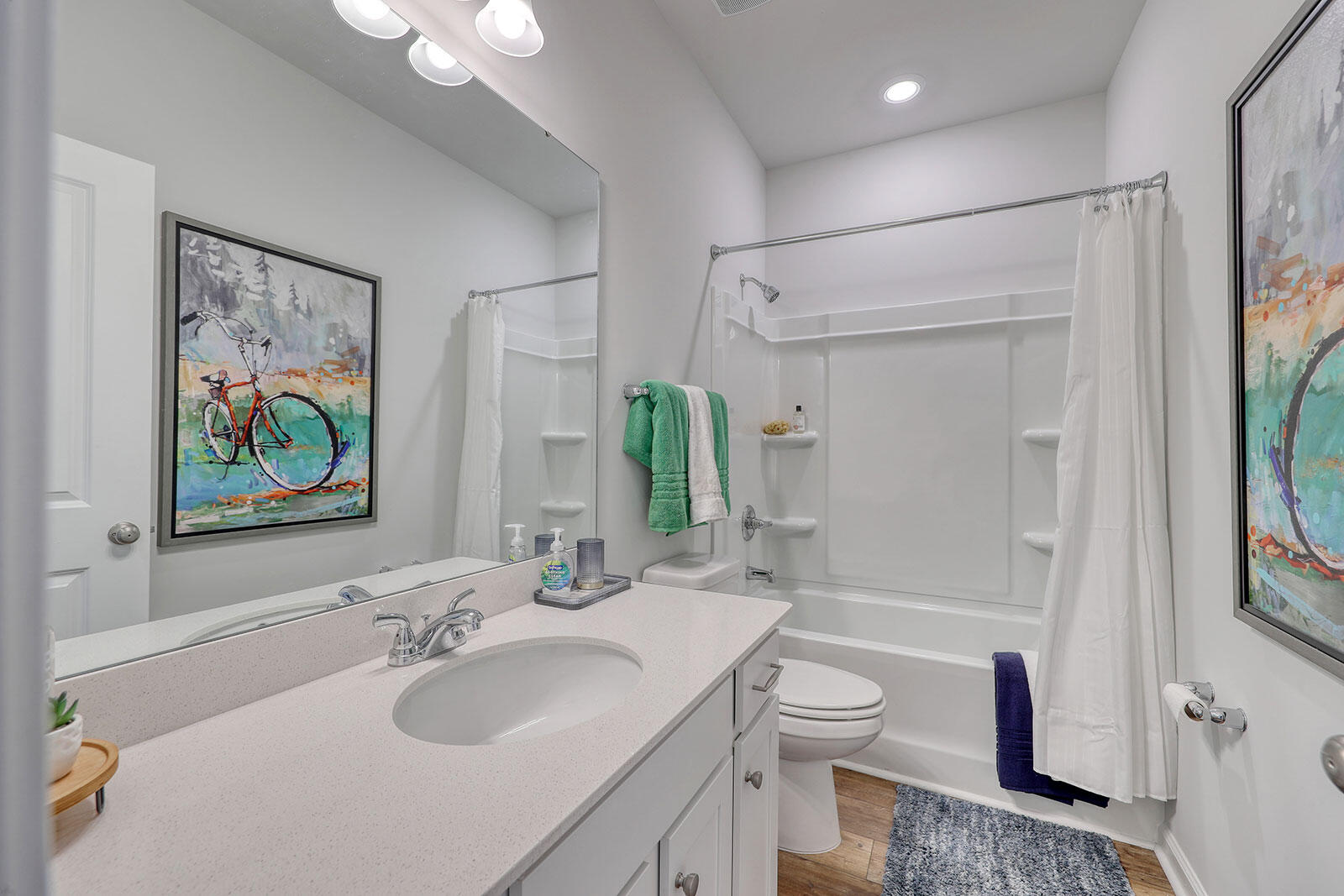 1000 Carolina Way Manning, SC 29102 - Photo 25 of 46 Bathroom 2