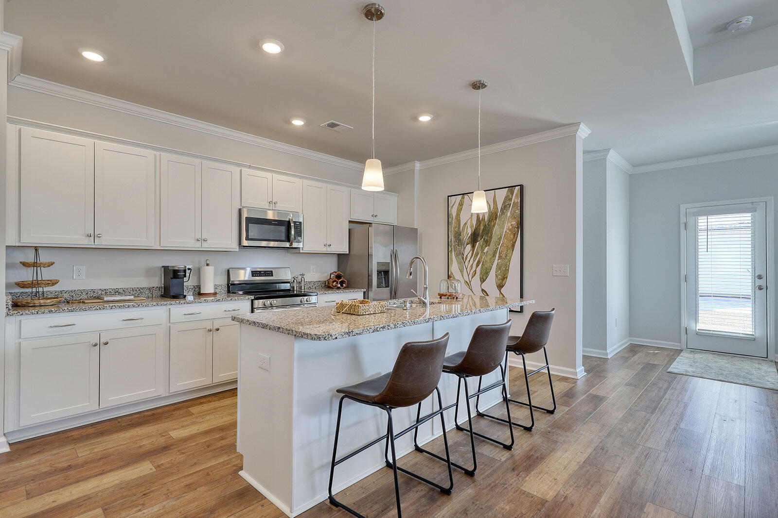 1000 Carolina Way Manning, SC 29102 - Photo 9 of 46 kitchen