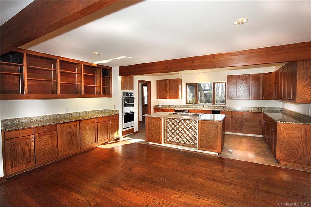 600 Judge Road Tryon, NC 28782 - Photo 5 of 24 Gallery Image 5