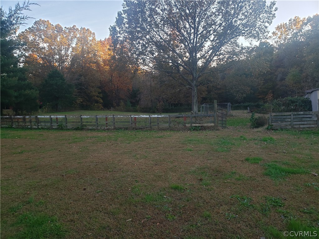 532 Dusty Road Bumpass, VA 23024 - Photo 4 of 8