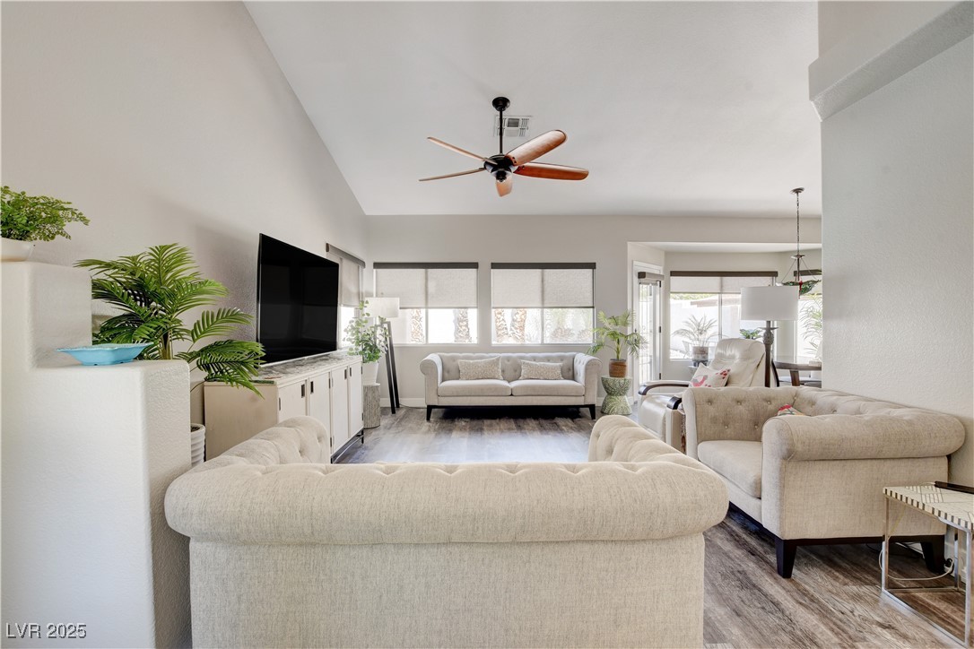 Undisclosed Address Las Vegas, NV 89130 - Photo 3 of 34