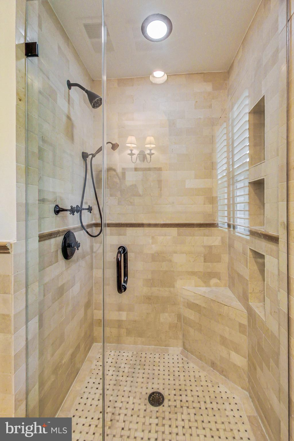 4831 Calvert Street Northwest Washington, DC 20007 - Photo 24 of 44