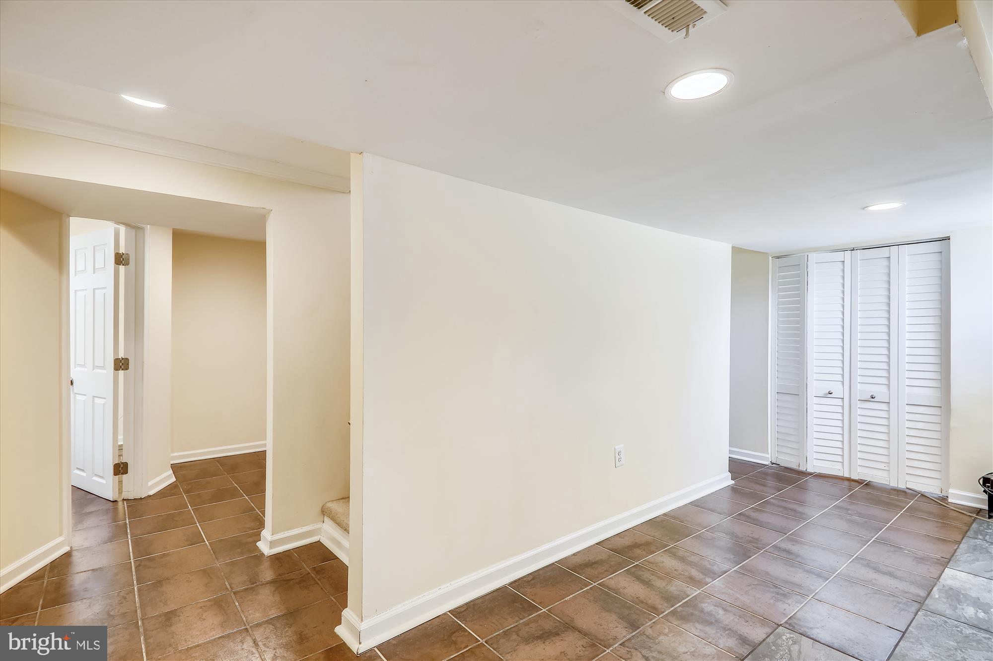 6409 Taylor Road Riverdale, MD 20737 - Photo 24 of 45 Basement
