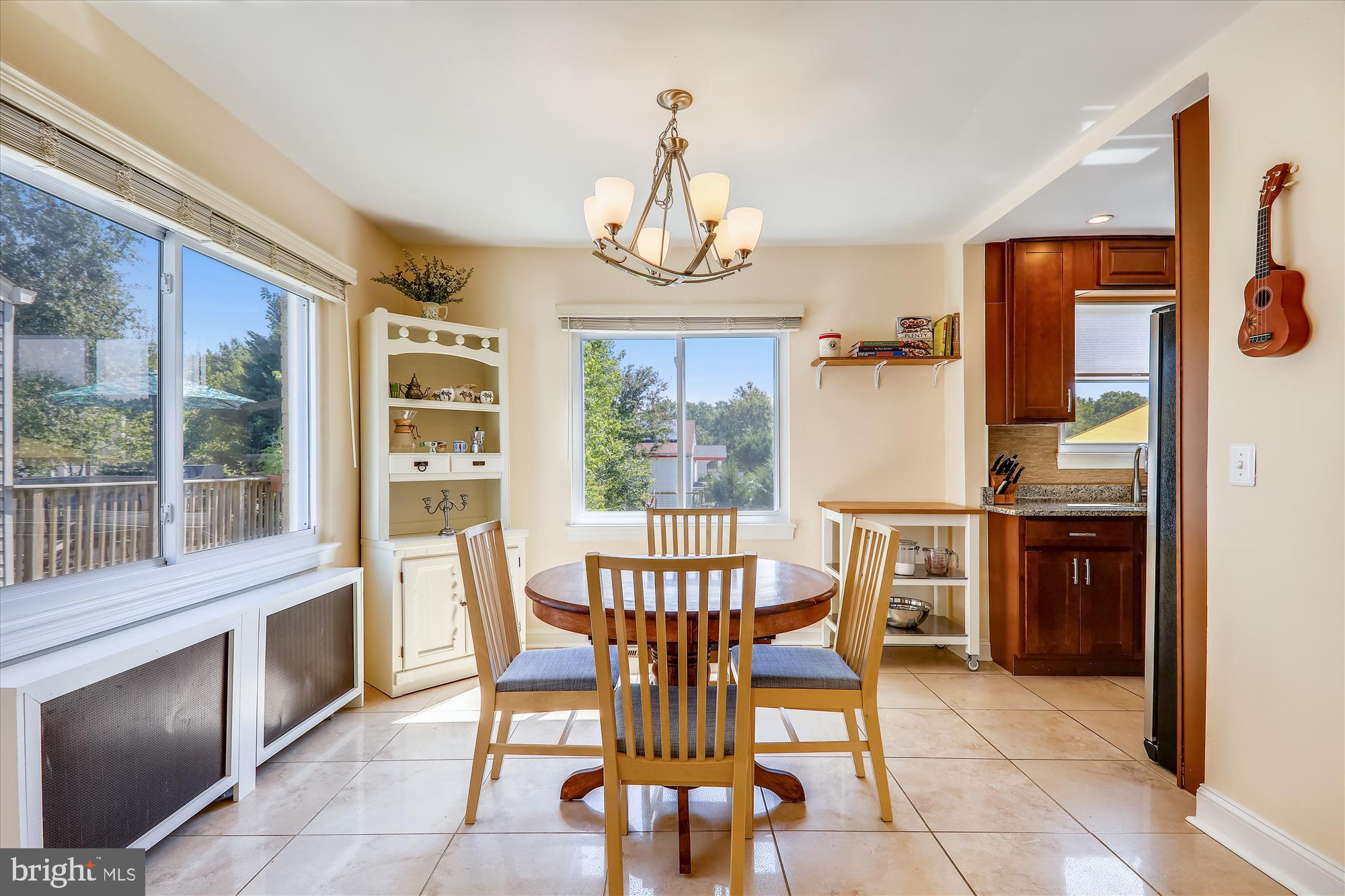 6409 Taylor Road Riverdale, MD 20737 - Photo 6 of 45 Dining area