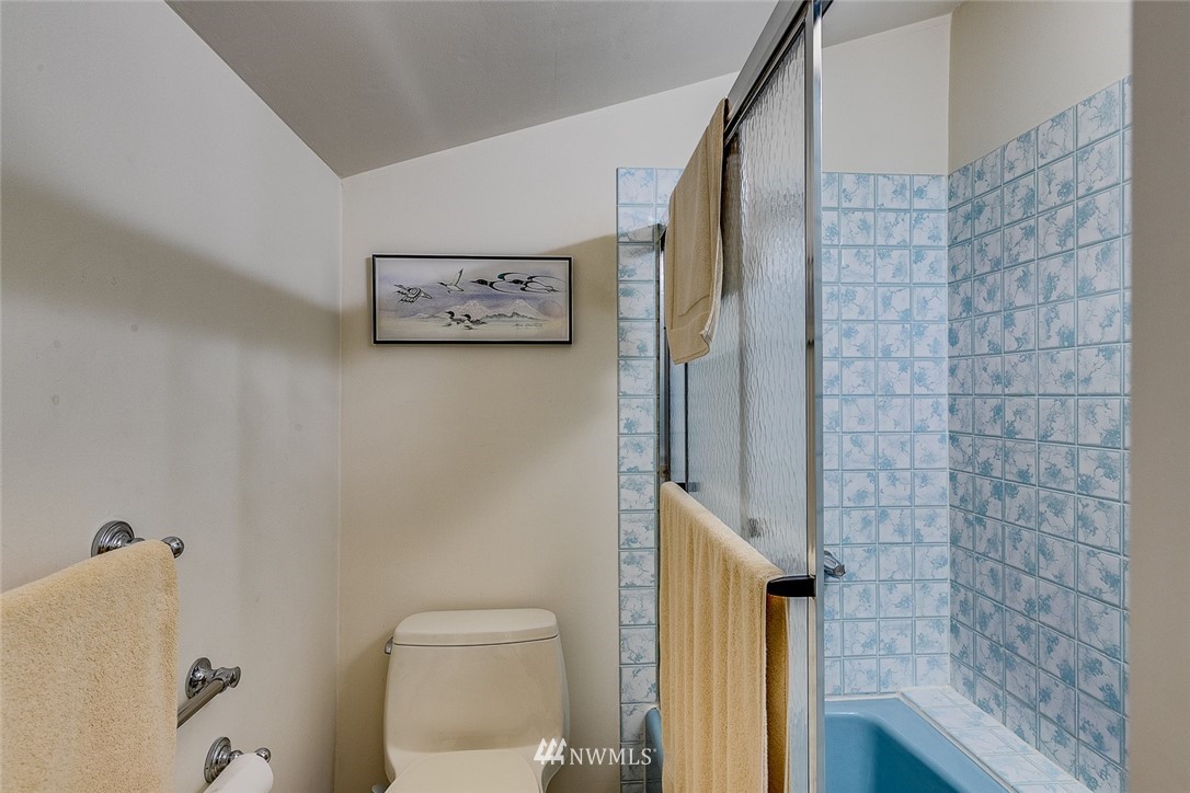 37820 Buck Road Northeast Hansville, WA 98340 - Photo 22 of 25 Gallery Image 22