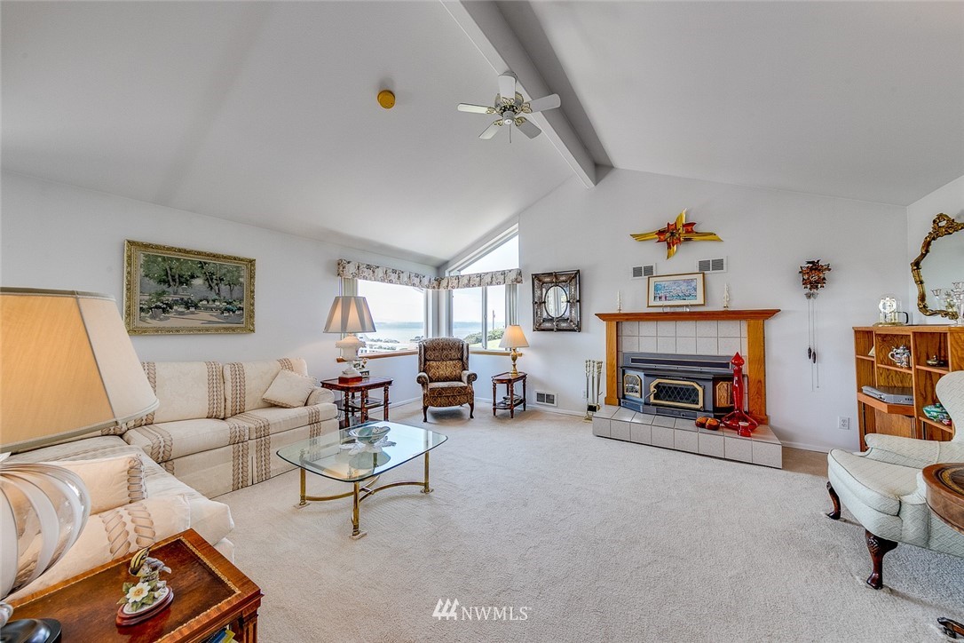 37820 Buck Road Northeast Hansville, WA 98340 - Photo 6 of 25 Gallery Image 6