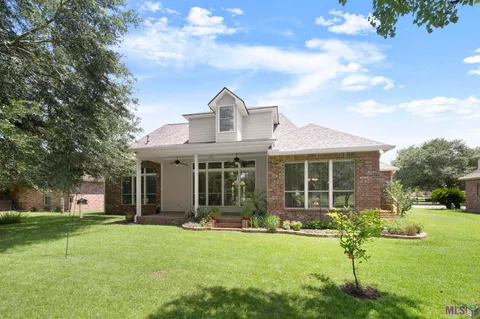 $650,000 | 35390 Oakcrest Avenue, Geismar, LA 70734