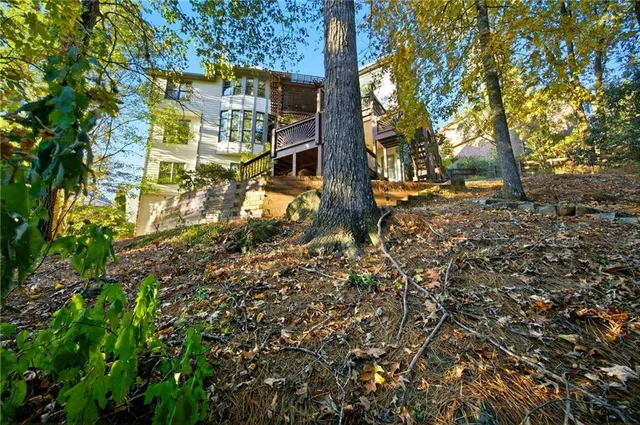 $950,000 | 610 Big Bend Trail, Sugar Hill, GA 30518