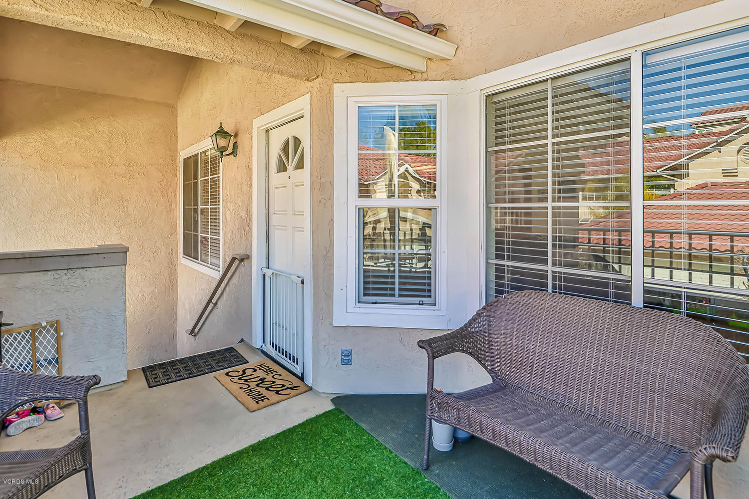 610 Geranium Lane, Unit A Simi Valley, CA 93065 - Photo 4 of 26 a bedroom with furniture and a window