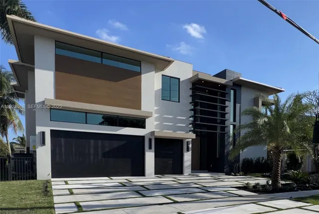 $5,975,000 | 4910 Northeast 27th Avenue, Lighthouse Point, FL 33064