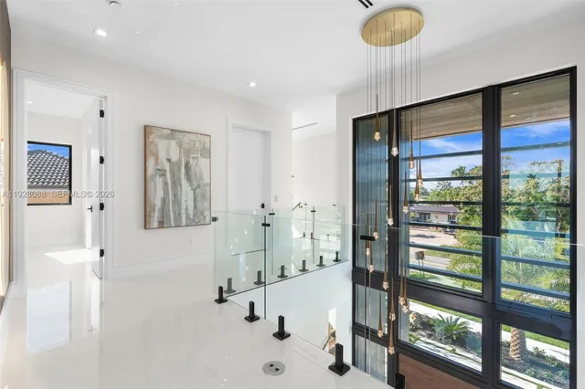 $5,975,000 | 4910 Northeast 27th Avenue, Lighthouse Point, FL 33064