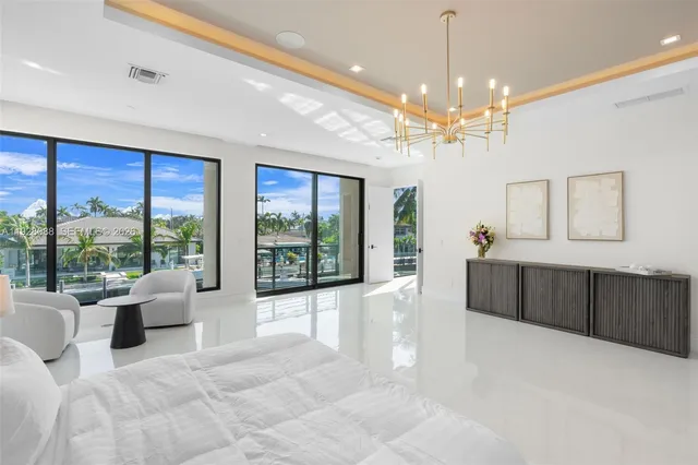 $5,975,000 | 4910 Northeast 27th Avenue, Lighthouse Point, FL 33064
