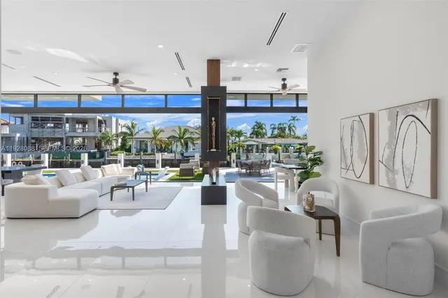 $5,975,000 | 4910 Northeast 27th Avenue, Lighthouse Point, FL 33064