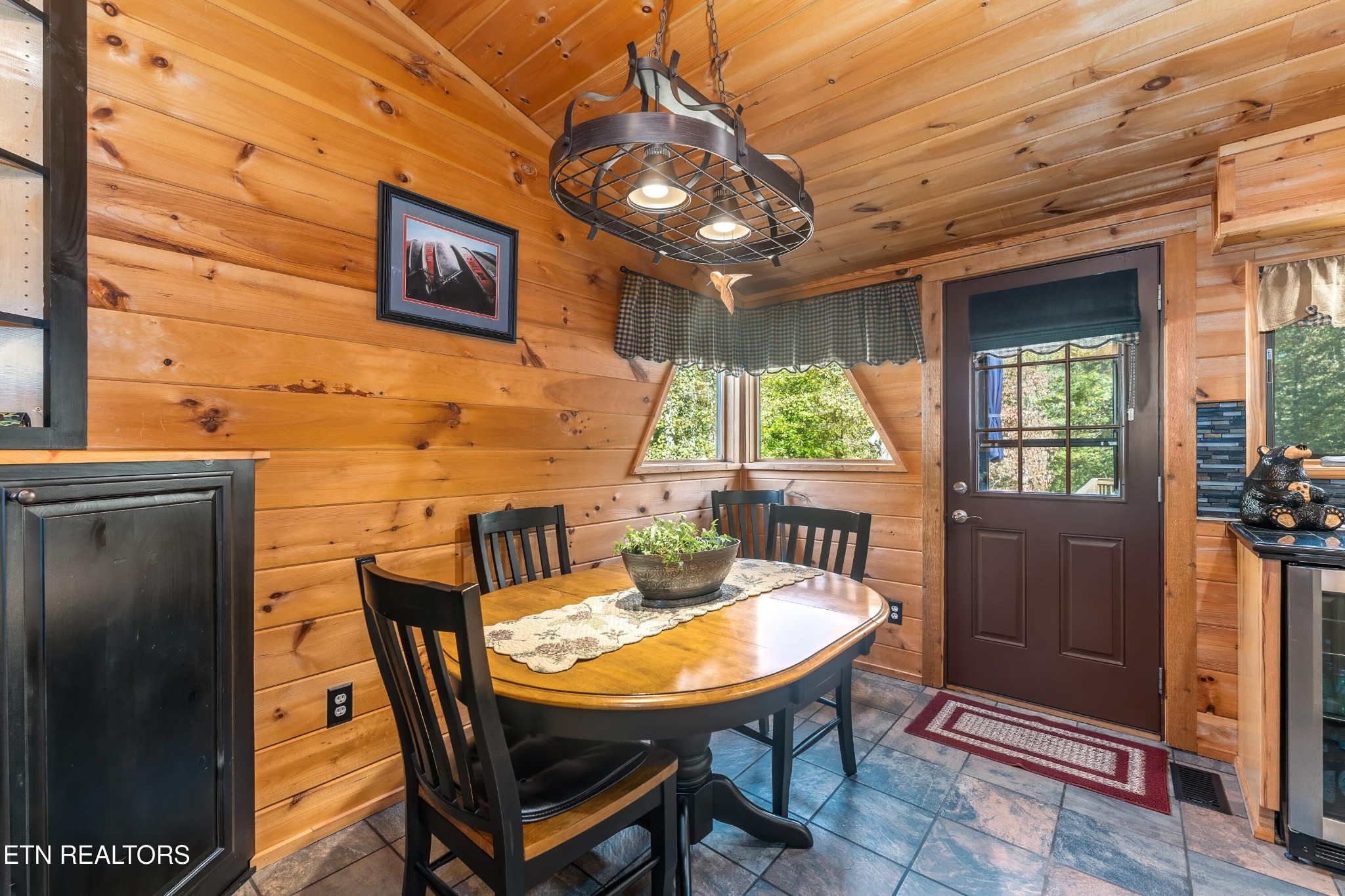 7217 Old Tuckaleechee Road Townsend, TN 37882 - Photo 17 of 51 Gallery Image 17
