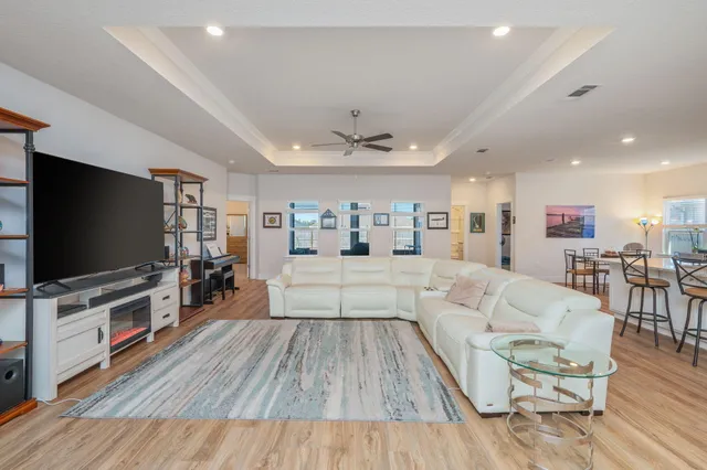 $480,000 | 6340 Forest Bay Avenue, Gulf Breeze, FL 32563