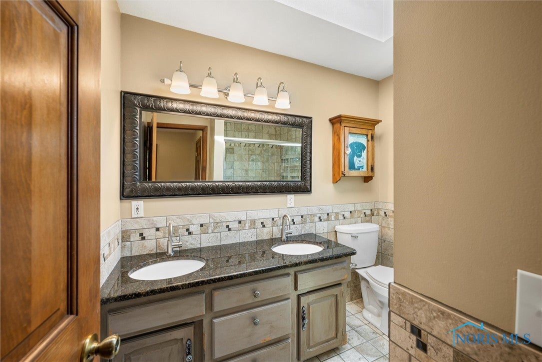 3510 Corduroy Road Oregon, OH 43616 - Photo 26 of 49 Gallery Image 26