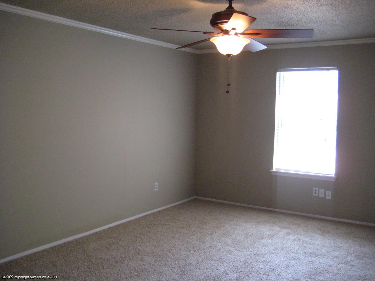 5214 Royce Drive Amarillo, TX 79110 - Photo 11 of 13 Master Bedroom