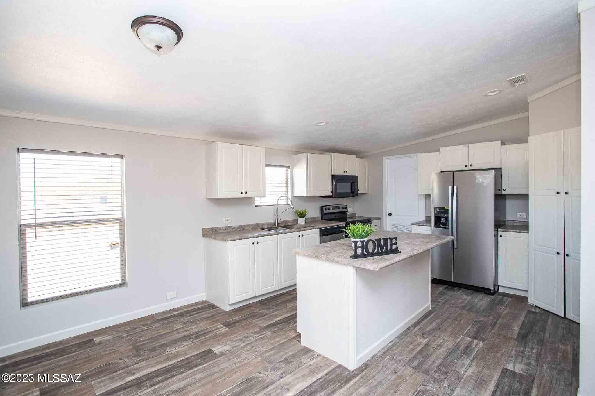 11020 West Massingale Road Tucson, AZ 85743 - Photo 4 of 24 Gallery Image 4