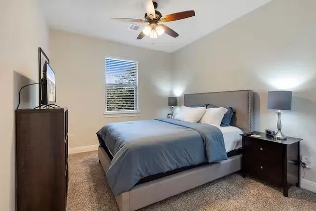 $2,645 | 585 Demarett Drive, Point Venture, TX 78645