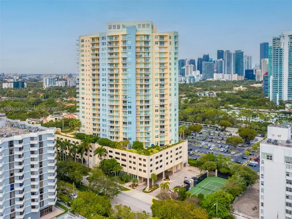 $460,000 | 2475 Brickell Avenue, Unit 1805, Miami, FL 33129