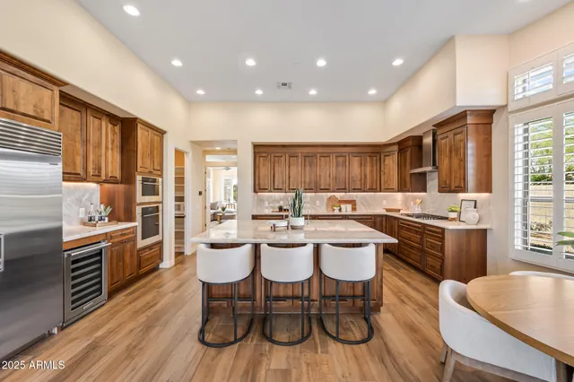 $1,799,999 | 30989 North 77th Way, Scottsdale, AZ 85266