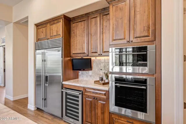 $1,799,999 | 30989 North 77th Way, Scottsdale, AZ 85266