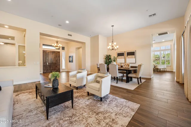 $1,799,999 | 30989 North 77th Way, Scottsdale, AZ 85266