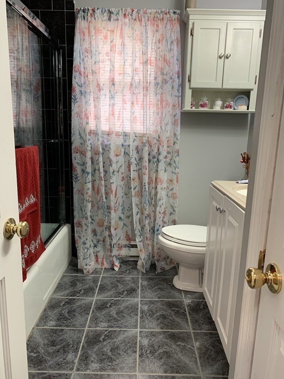 167 Wedgewood Road Worcester, MA 01602 - Photo 12 of 26 Gallery Image 12