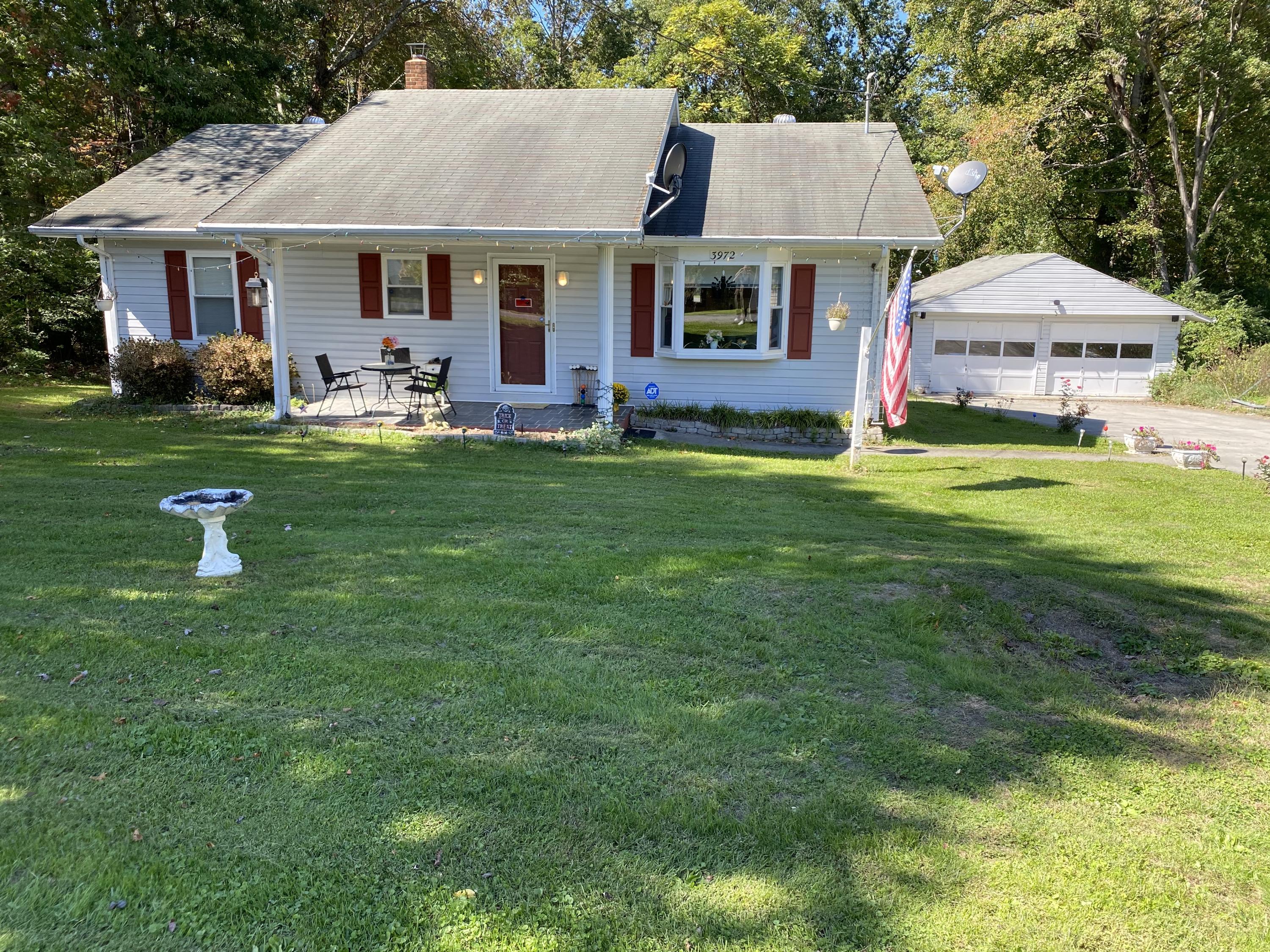 3972 Ridge Drive Salem, VA 24153 - Photo 1 of 24 IMG_4663
