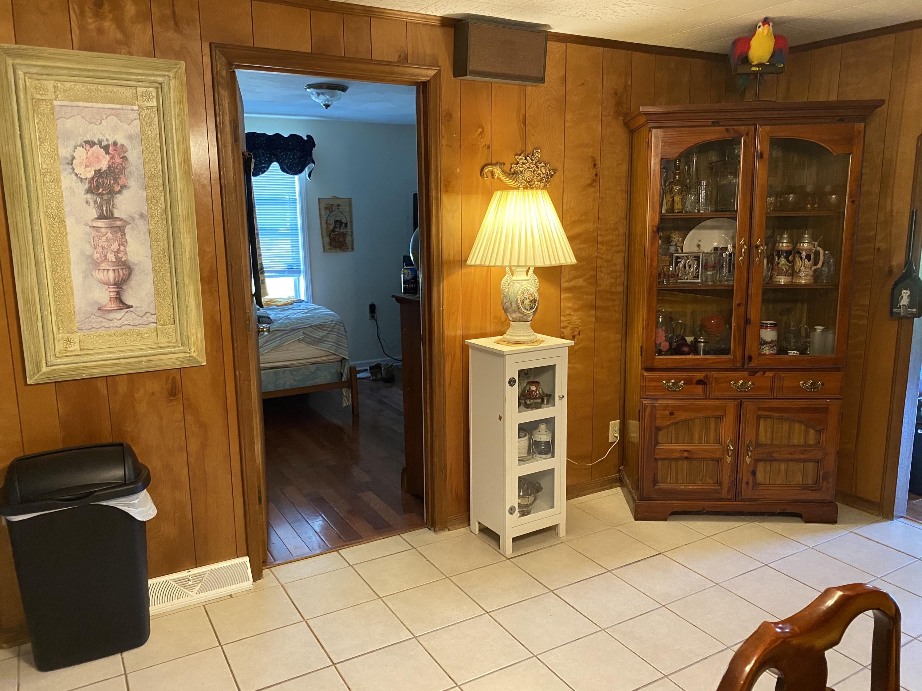 3972 Ridge Drive Salem, VA 24153 - Photo 2 of 24 IMG_4629