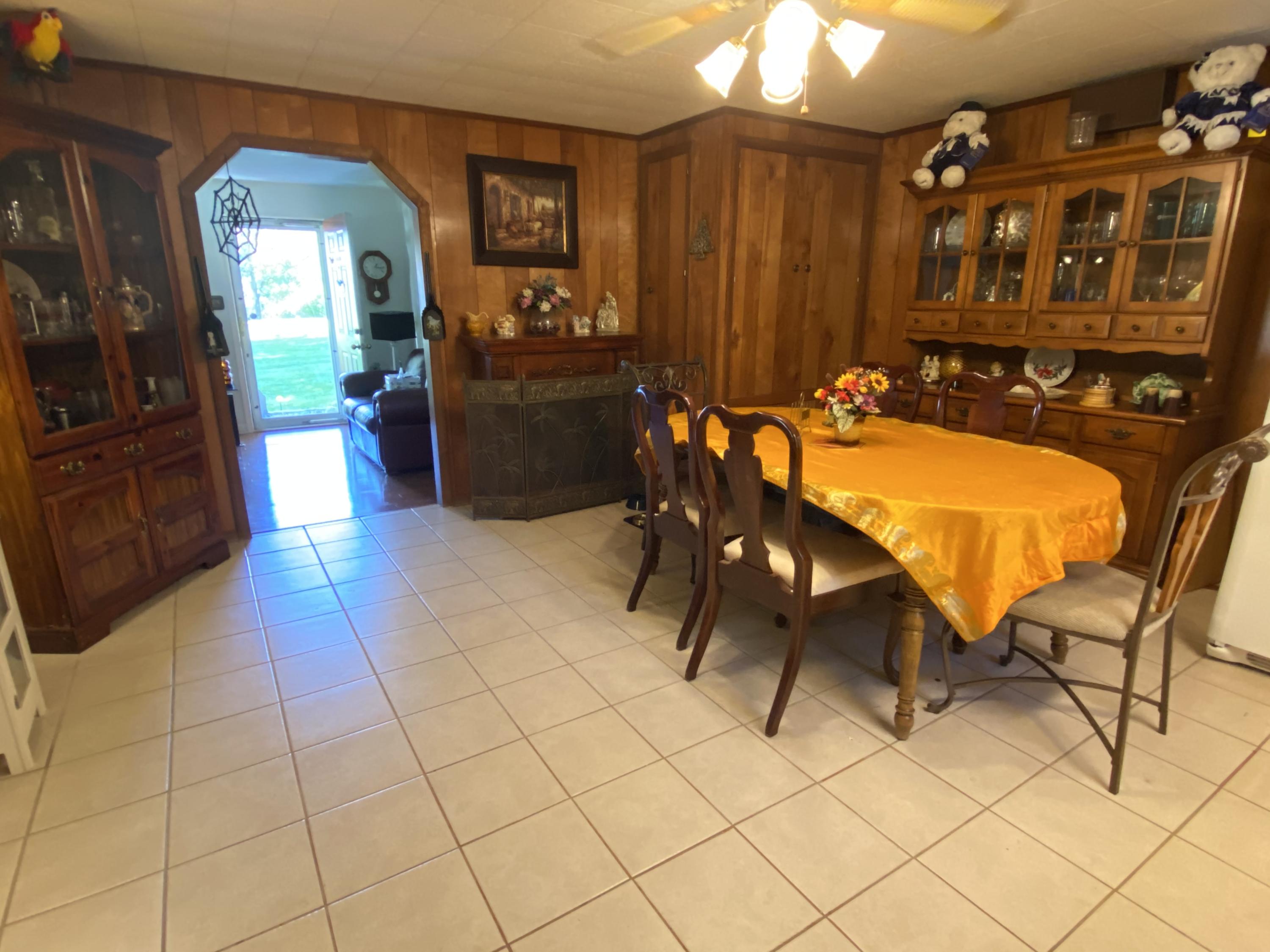 3972 Ridge Drive Salem, VA 24153 - Photo 6 of 24 IMG_4636